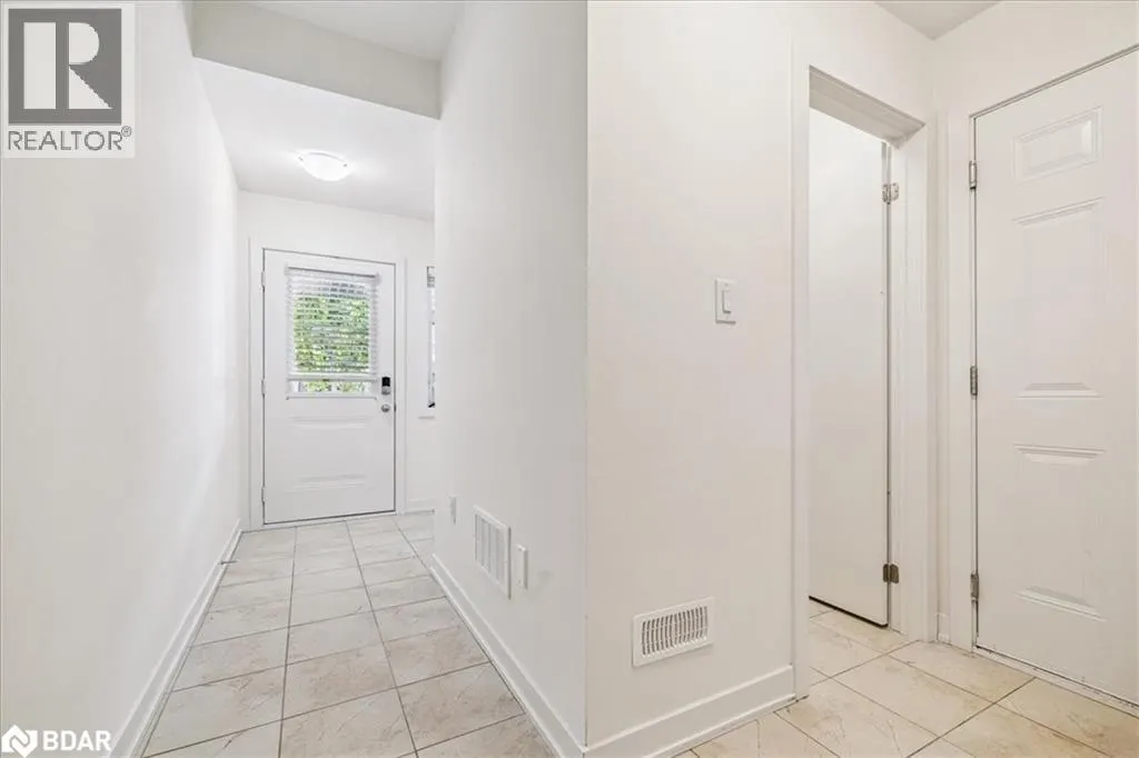 590 NORTH SERVICE Road Unit# 105, #105