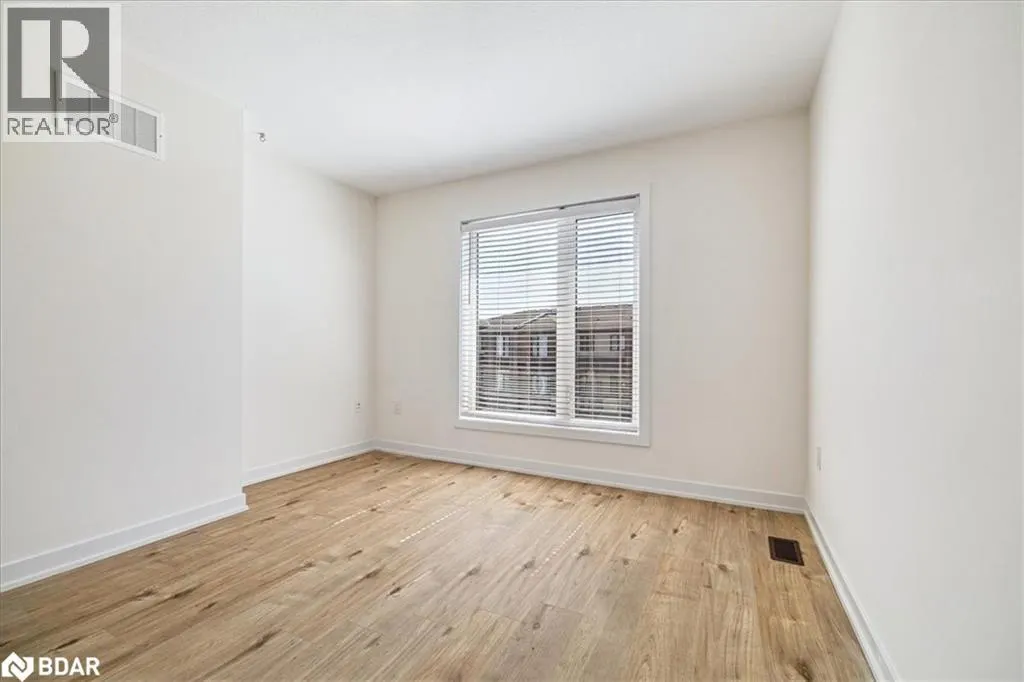590 NORTH SERVICE Road Unit# 105, #105