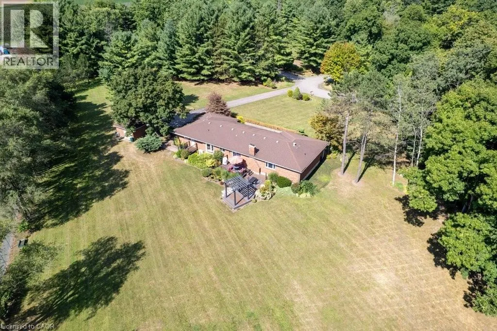 3 MEADOWBROOK Court