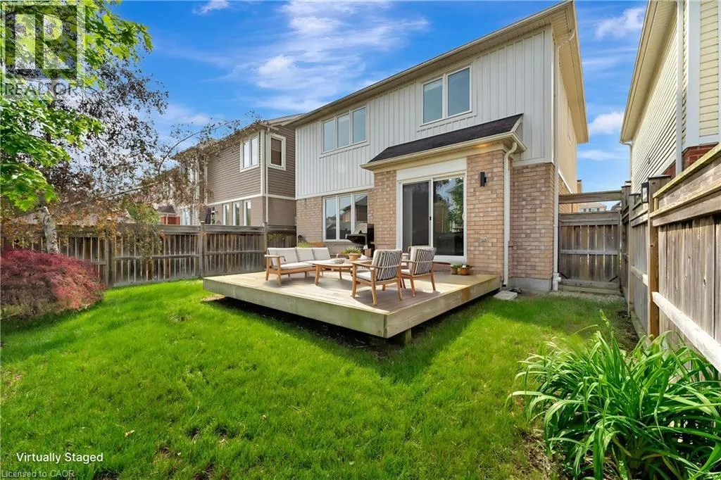 54 HORTON Walk