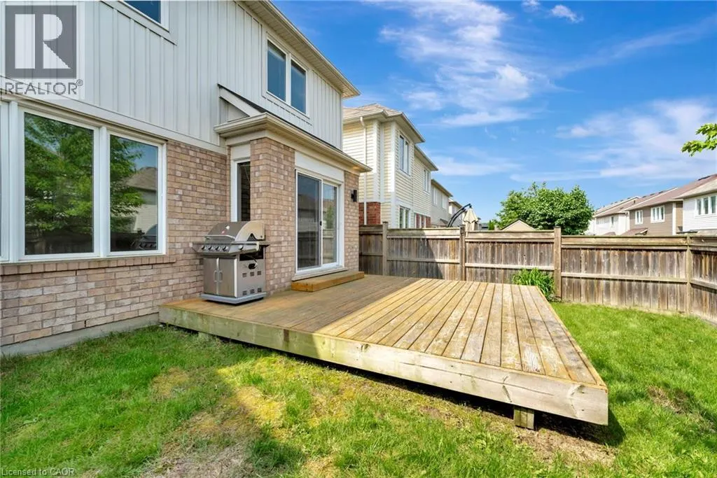 54 HORTON Walk