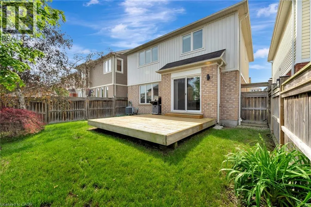 54 HORTON Walk