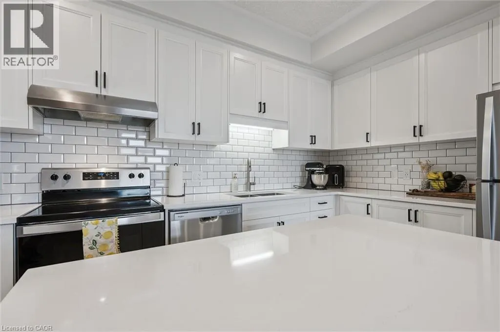 142 FOAMFLOWER Place Unit# 35, #35