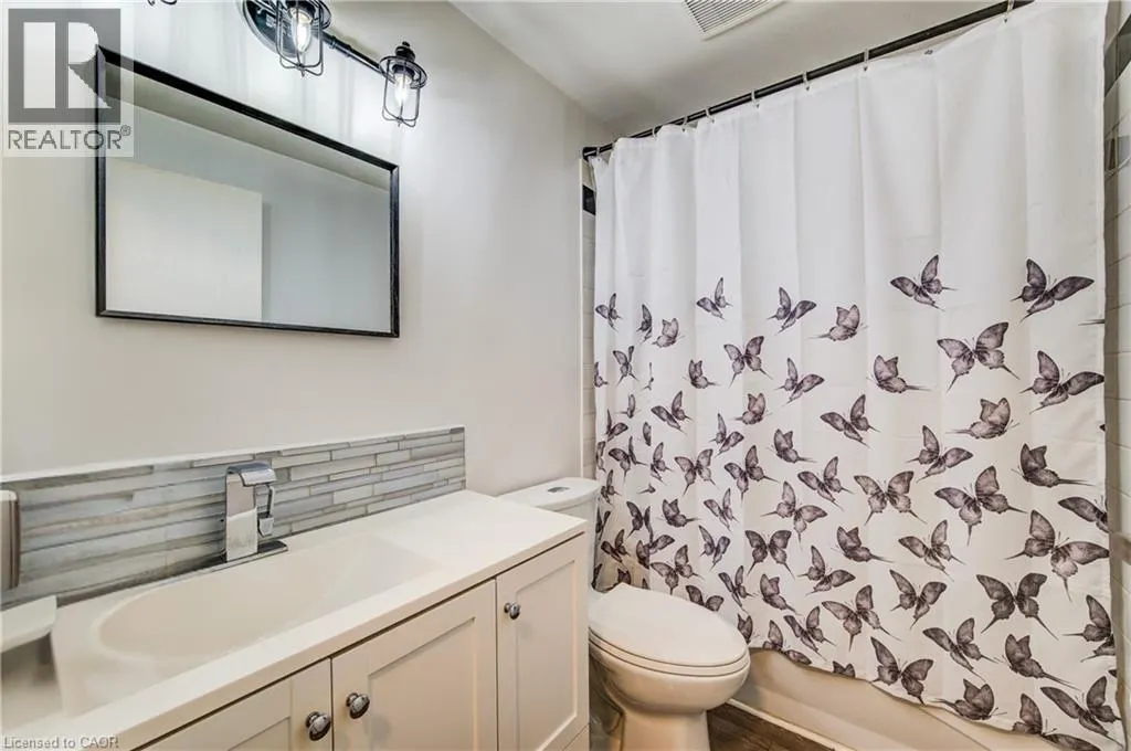 35 GREEN VALLEY Drive Unit# 1605, #1605