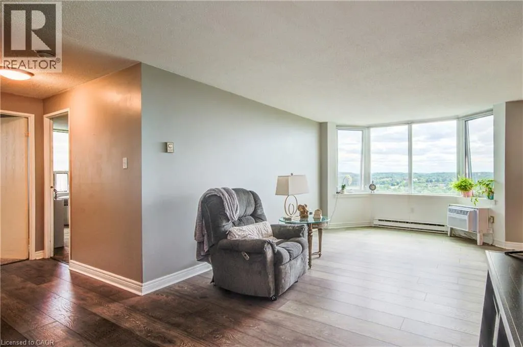35 GREEN VALLEY Drive Unit# 1605, #1605