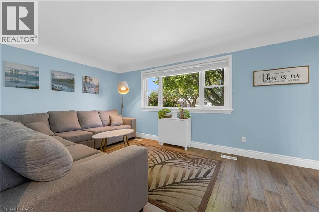 287 EAST 33RD Street
