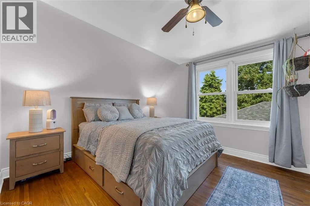 287 EAST 33RD Street