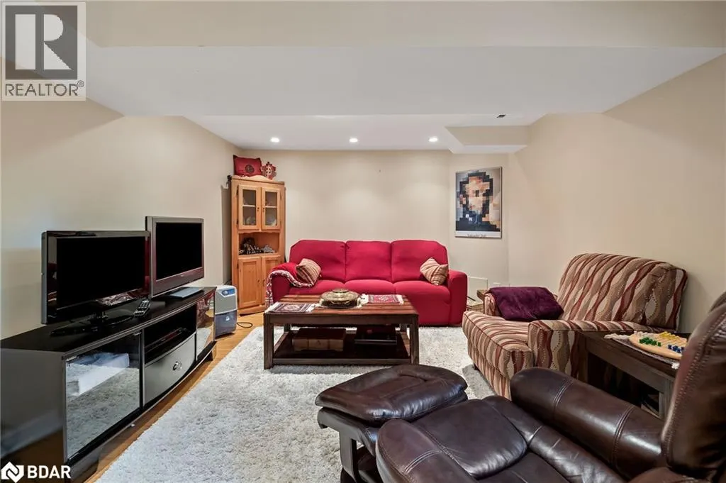 130 ROBERT Street Unit# 22, #22