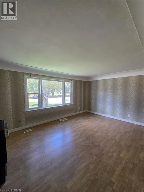1673 FAIRVIEW Road