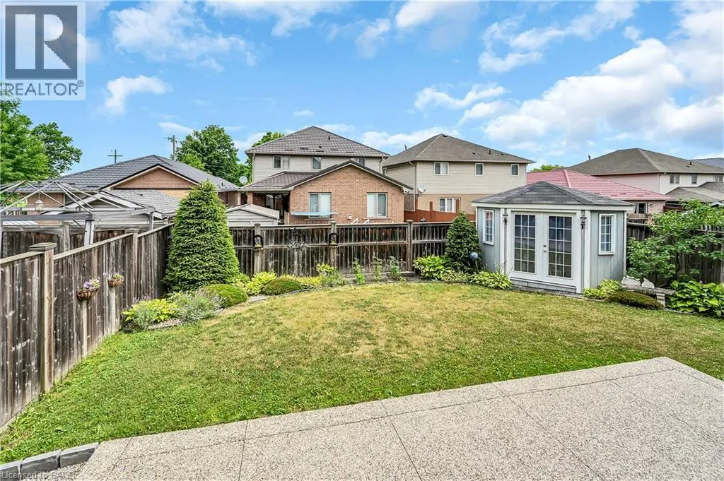 7 KATHLEEN Court