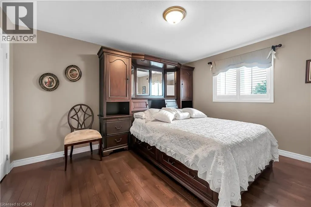 7 KATHLEEN Court