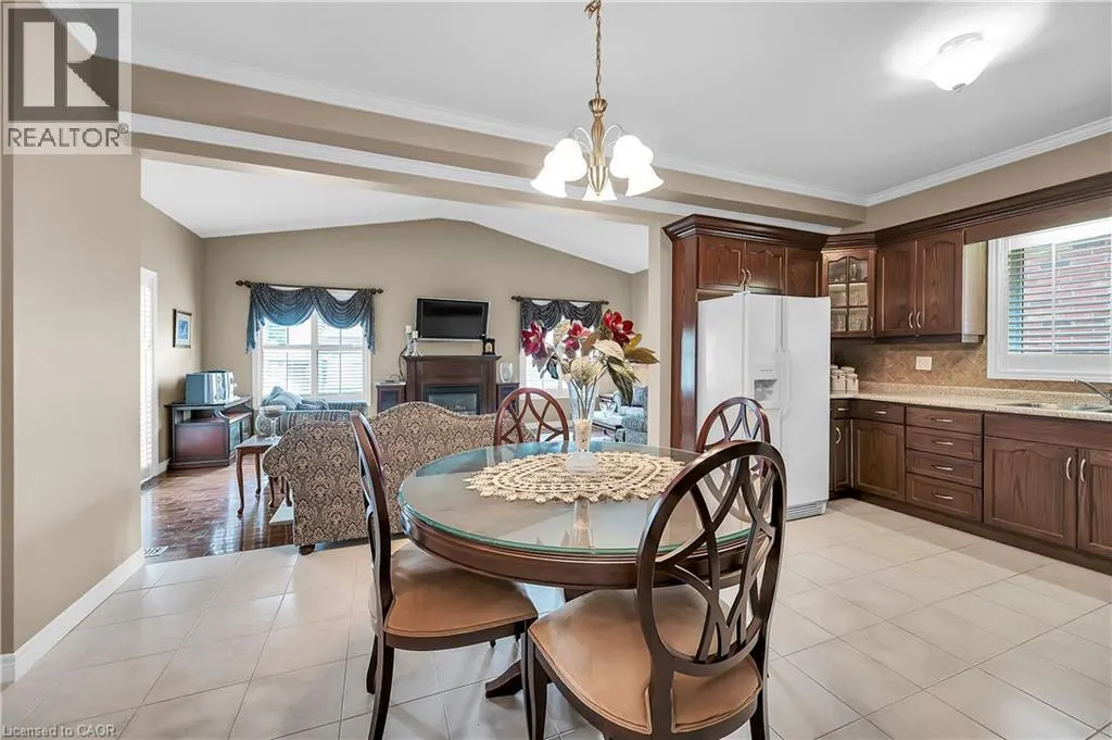 7 KATHLEEN Court