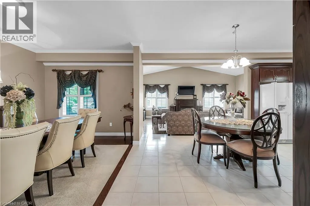 7 KATHLEEN Court