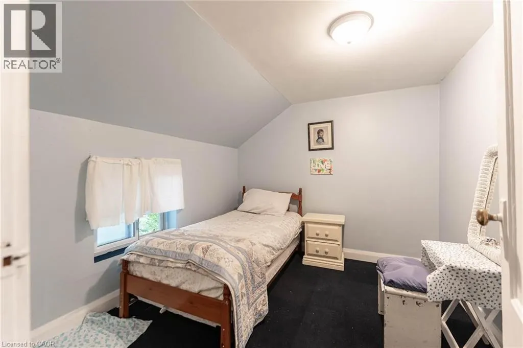 11 ELMWOOD Avenue