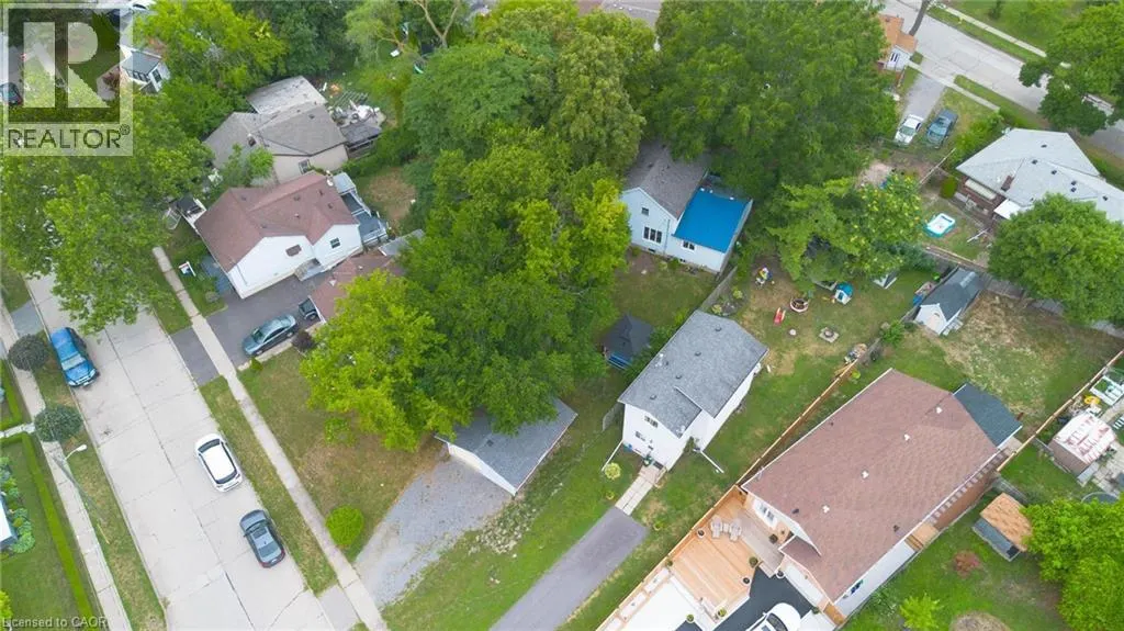 11 ELMWOOD Avenue