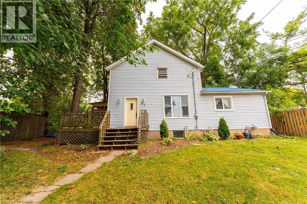 11 ELMWOOD Avenue