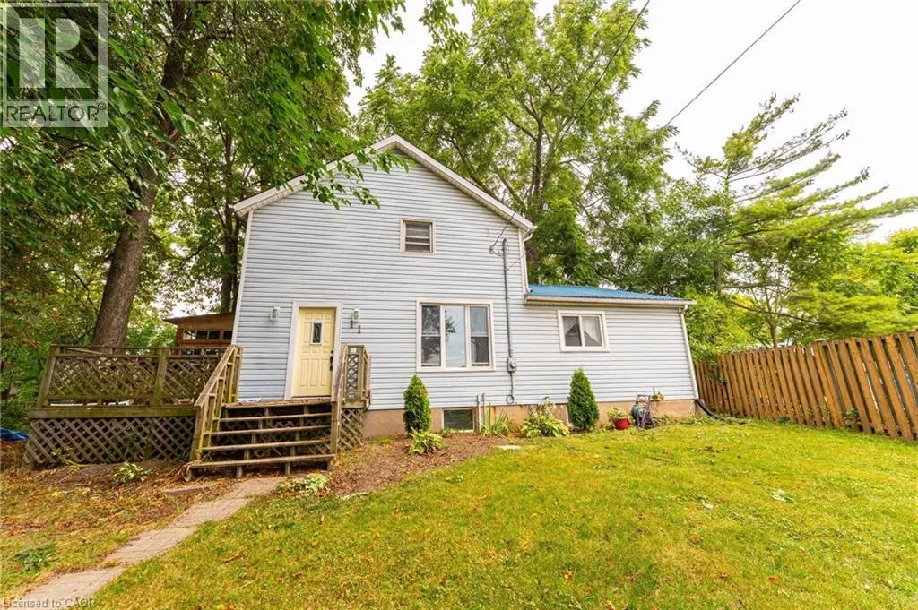 11 ELMWOOD Avenue