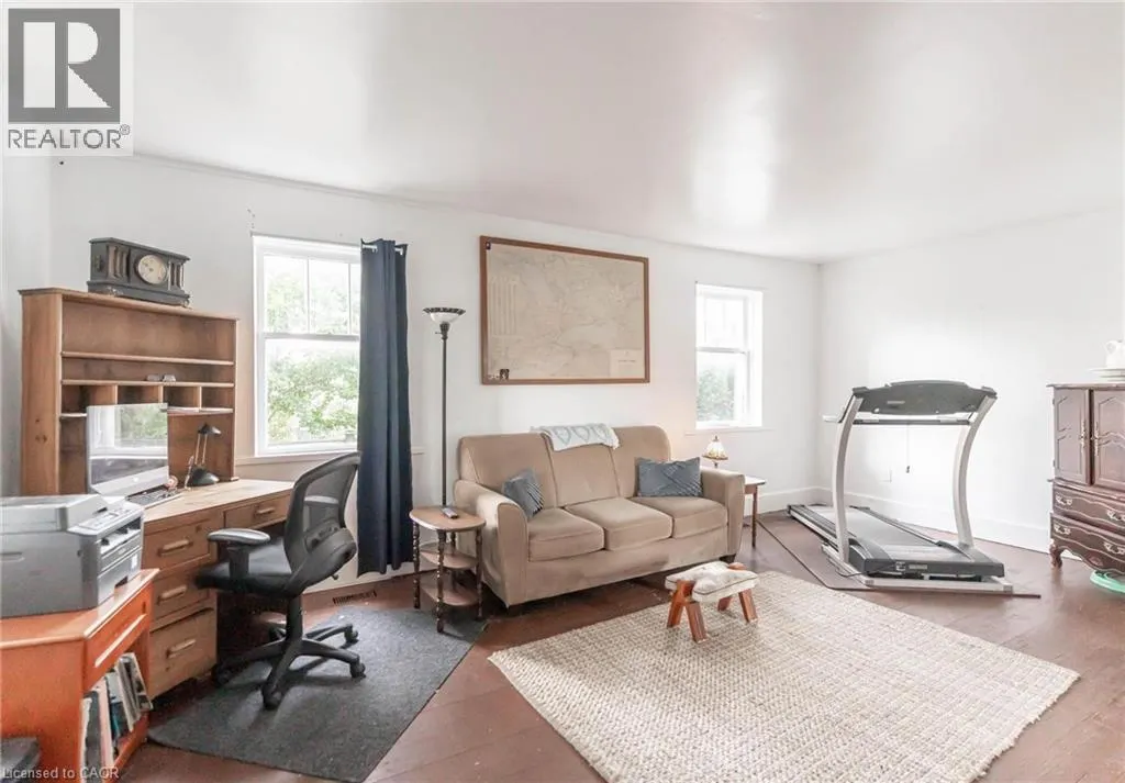 11 ELMWOOD Avenue