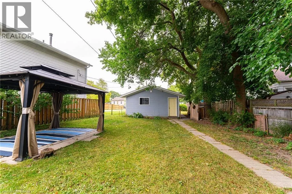 11 ELMWOOD Avenue