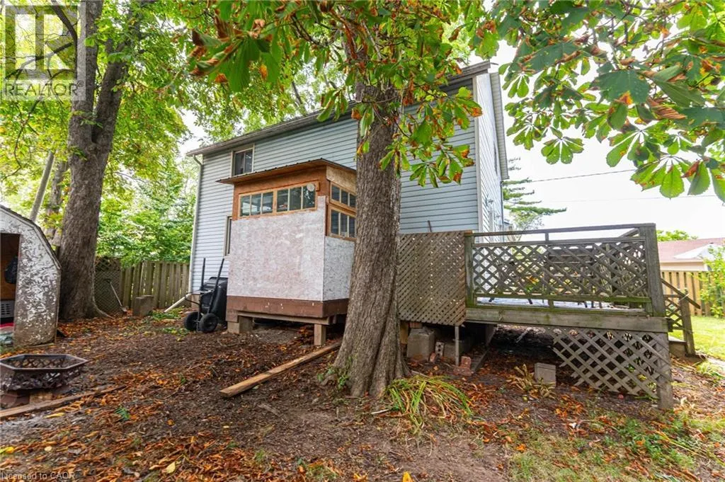 11 ELMWOOD Avenue