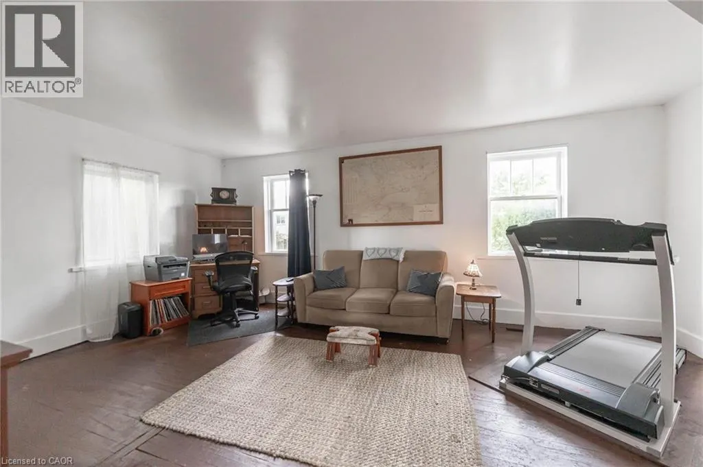 11 ELMWOOD Avenue