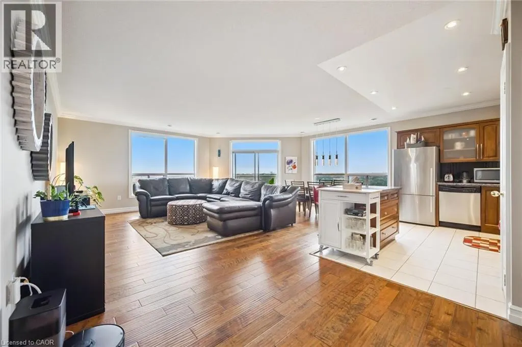 255 KEATS Way Unit# 1303, #1303