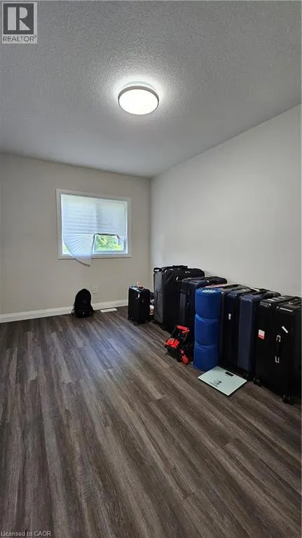 60 CLARKE Street N Unit# MAIN, #MAIN