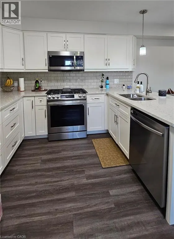 60 CLARKE Street N Unit# MAIN, #MAIN