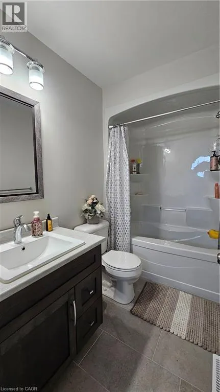 60 CLARKE Street N Unit# MAIN, #MAIN