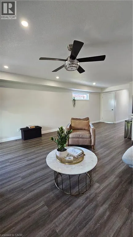 60 CLARKE Street N Unit# MAIN, #MAIN