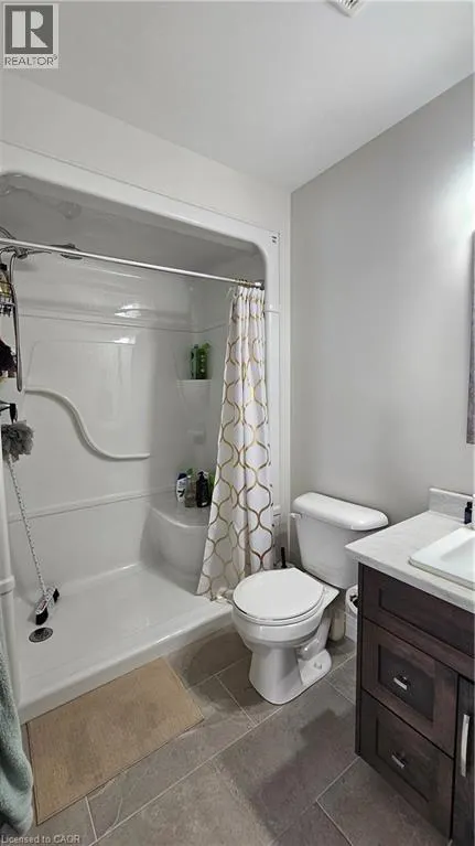 60 CLARKE Street N Unit# MAIN, #MAIN