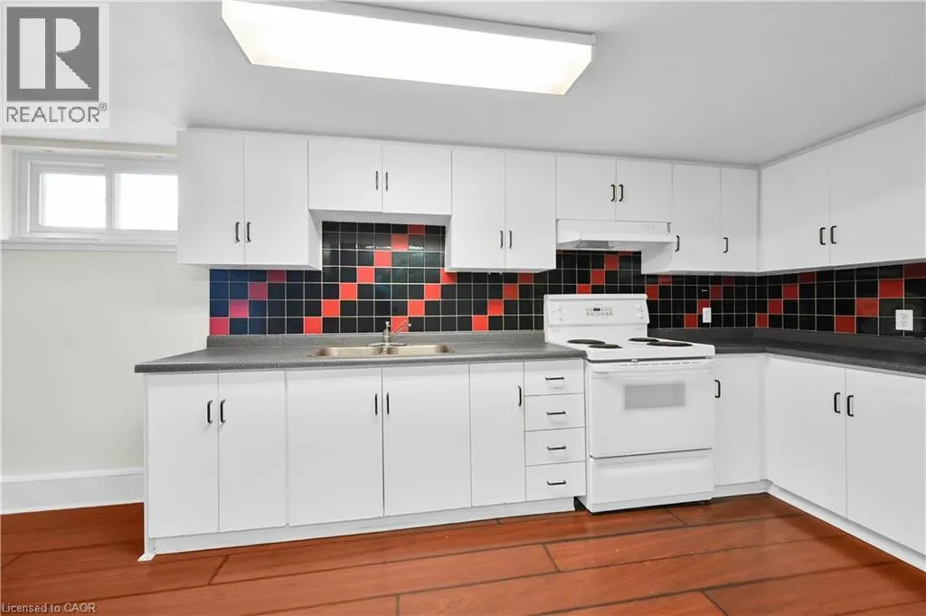 1008 UPPER WELLINGTON Street Unit# Lower Suite
