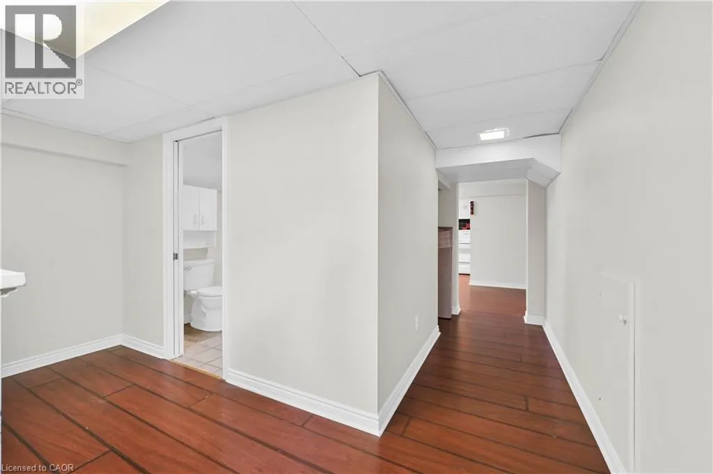 1008 UPPER WELLINGTON Street Unit# Lower Suite
