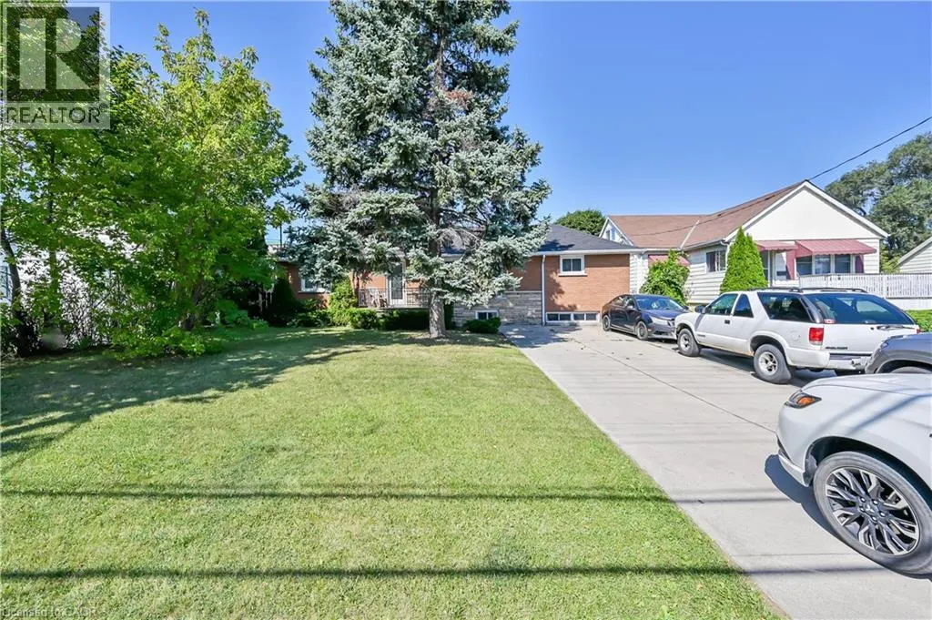 1008 UPPER WELLINGTON Street Unit# Lower Suite