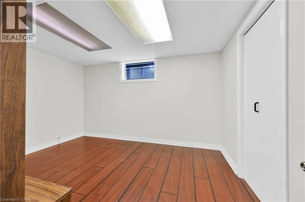 1008 UPPER WELLINGTON Street Unit# Lower Suite