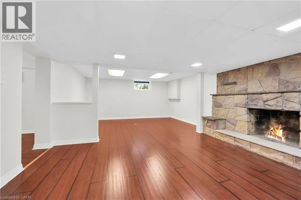 1008 UPPER WELLINGTON Street Unit# Lower Suite