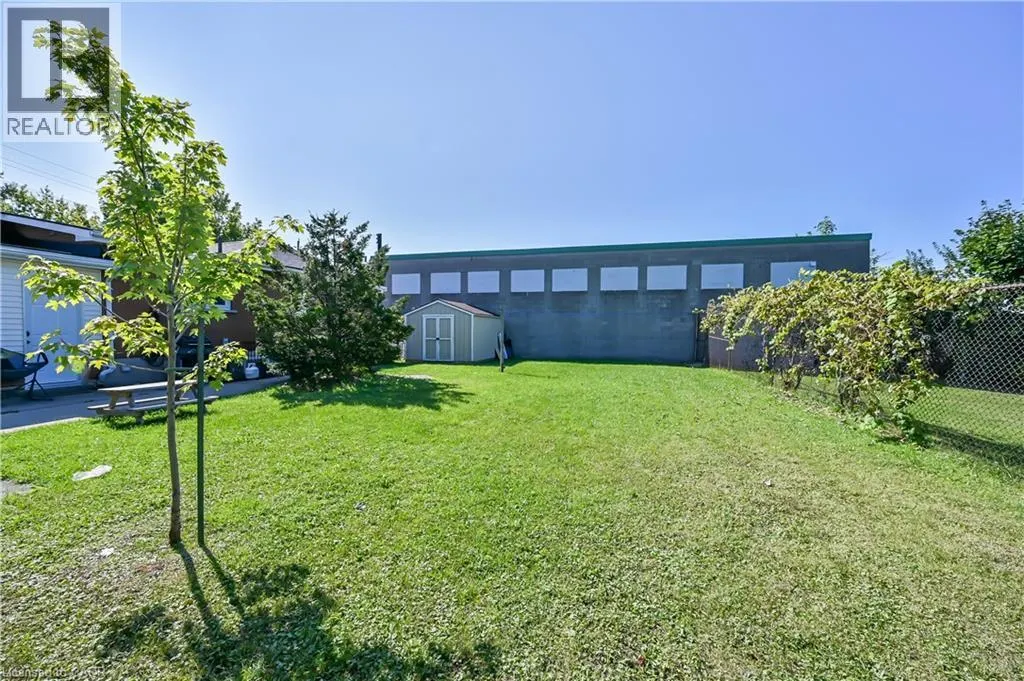 1008 UPPER WELLINGTON Street Unit# Lower Suite