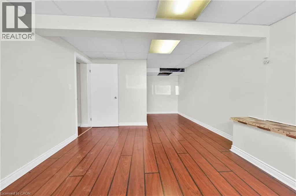1008 UPPER WELLINGTON Street Unit# Lower Suite