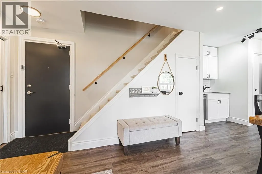 469 CLARIDGE Road Unit# 1, #1