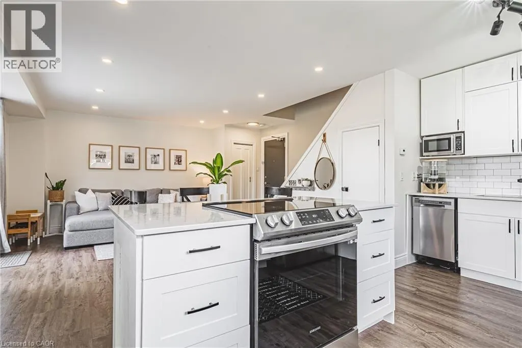 469 CLARIDGE Road Unit# 1, #1