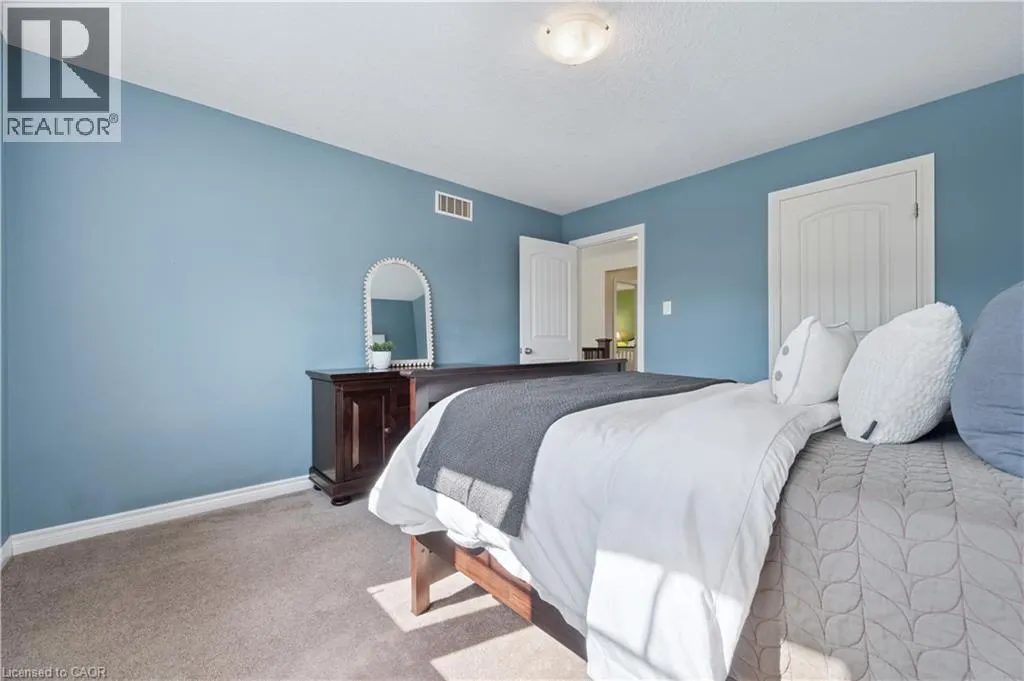 60 GRAVEL RIDGE Trail