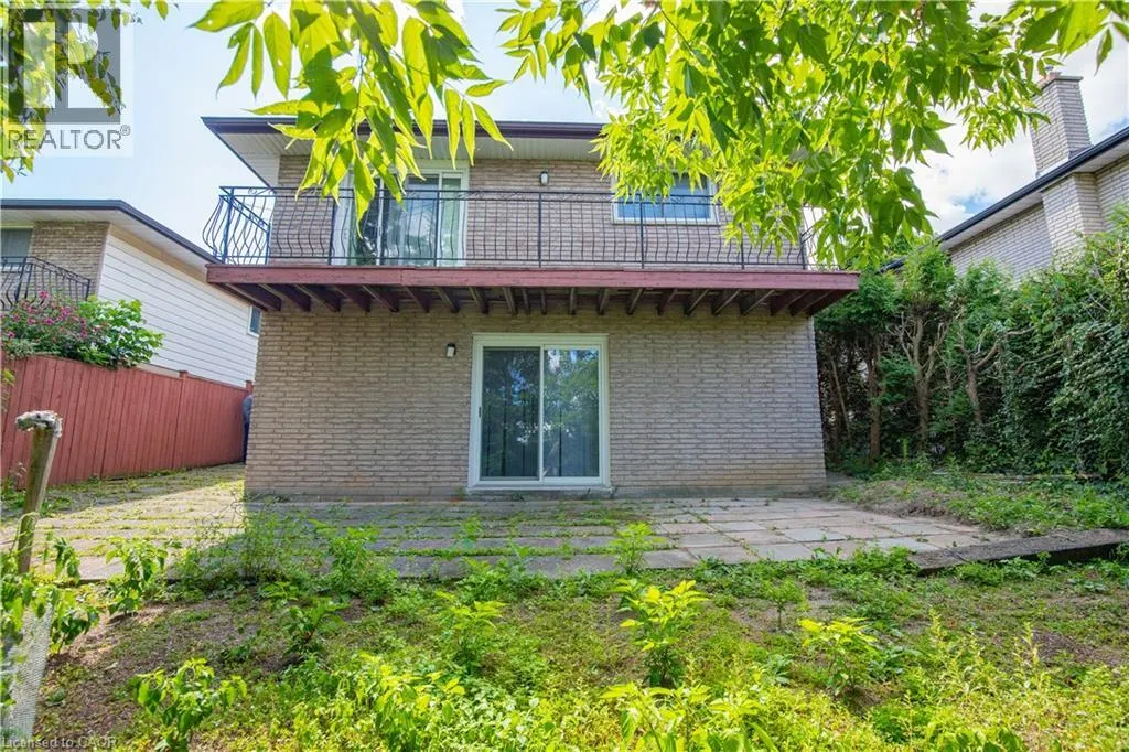 185 LAVINA Crescent
