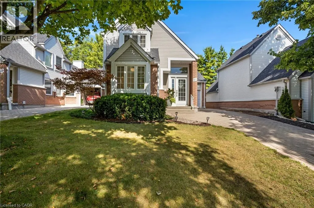 41 QUINTE Crescent