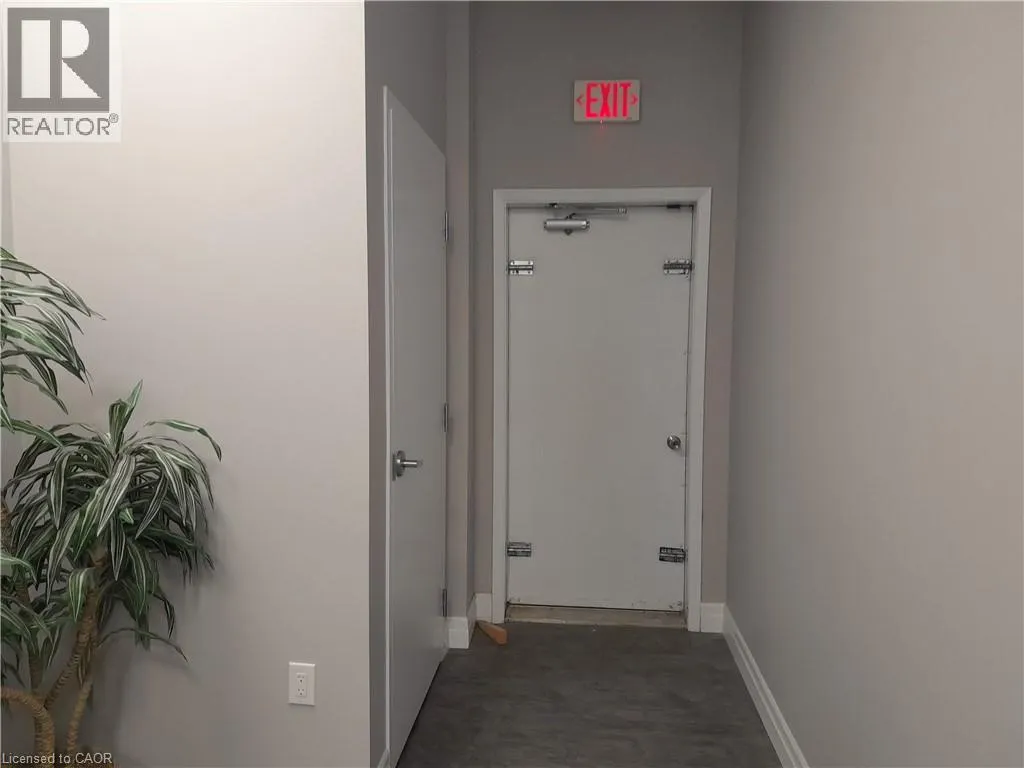 245 ARGYLE Street S Unit# 5, #5