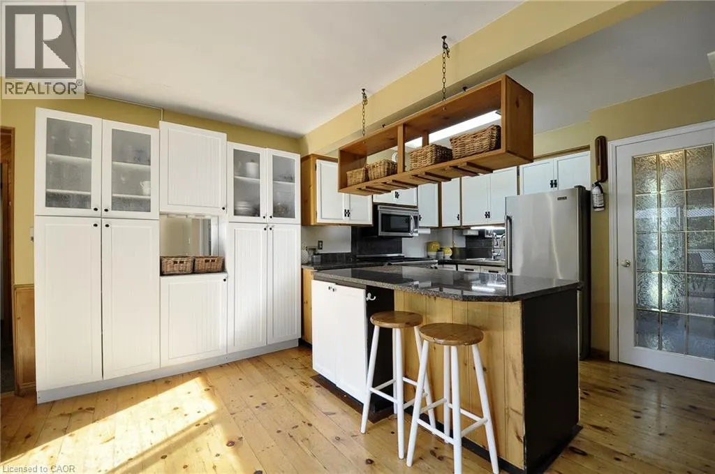 351 CRAIGLEITH Drive