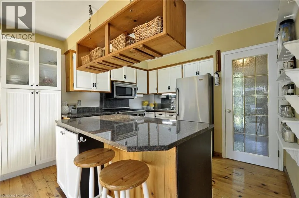 351 CRAIGLEITH Drive