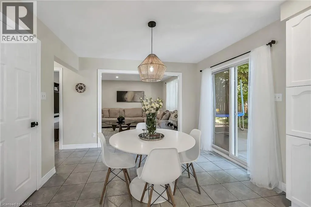 95 GATESTONE Drive