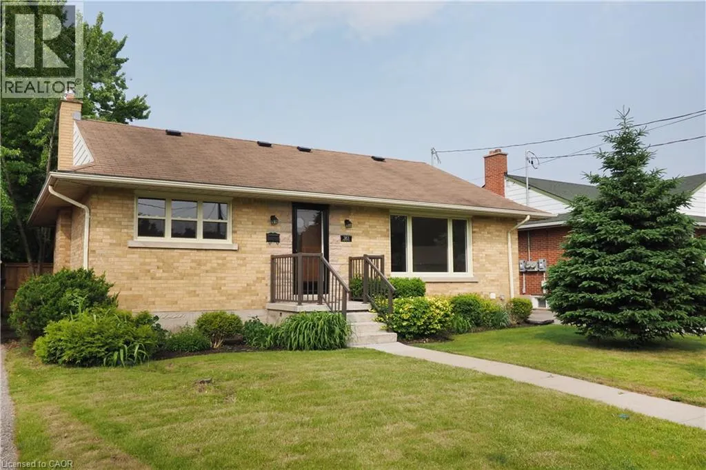 383 DUMFRIES Avenue