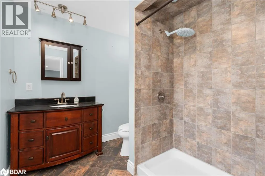3127 PENETANGUISHENE Road