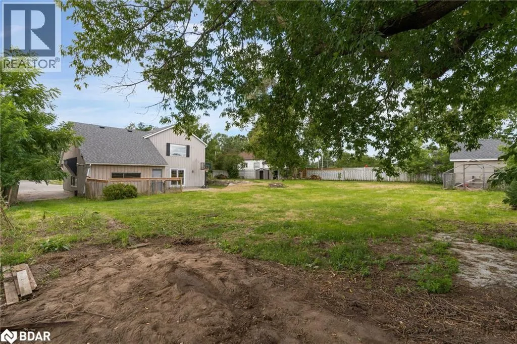 3127 PENETANGUISHENE Road
